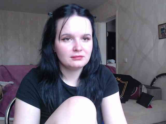 Lizzi-Peach Live Webcam on BongaCams