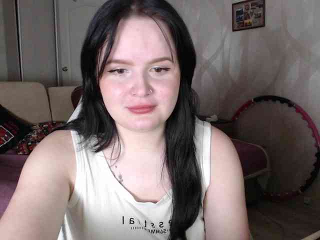 Lizzi-Peach webcam