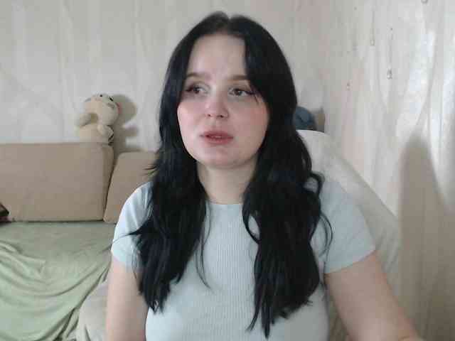 Lizzi-Peach webcam