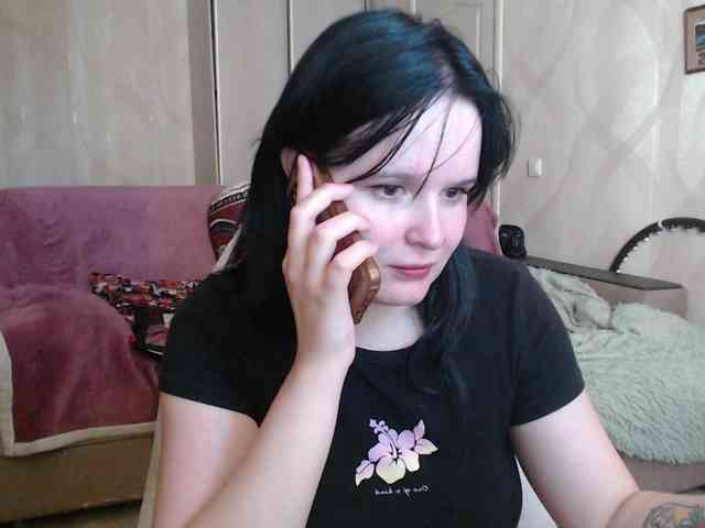 Lizzi-Peach webcam