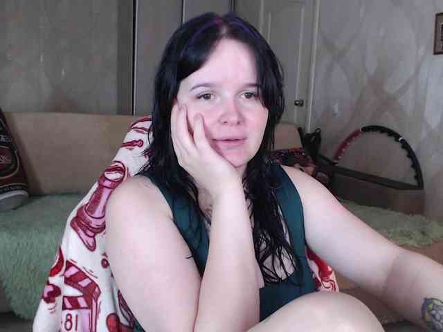 Lizzi-Peach webcam