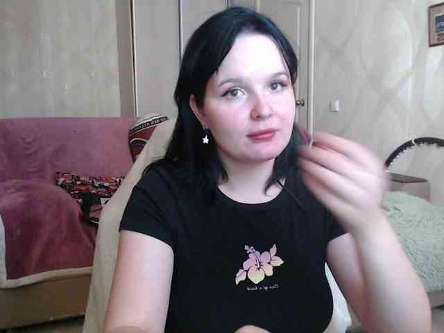 Lizzi-Peach webcam