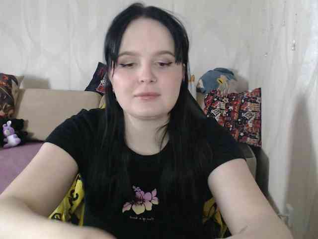 Lizzi-Peach webcam