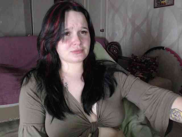 Lizzi-Peach webcam