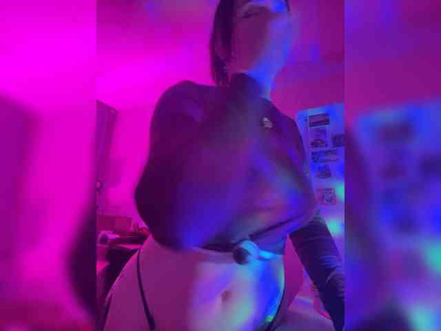 Lizzi-Peach