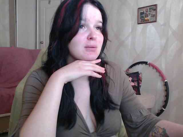 Lizzi-Peach webcam
