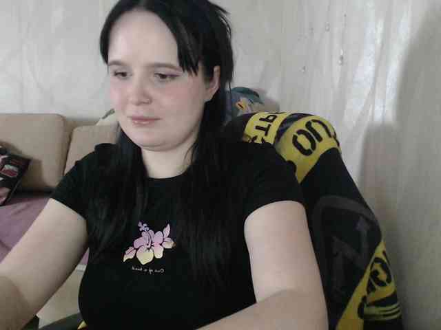 Lizzi-Peach webcam