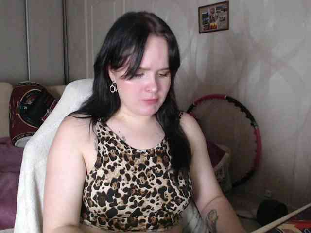 Lizzi-Peach webcam
