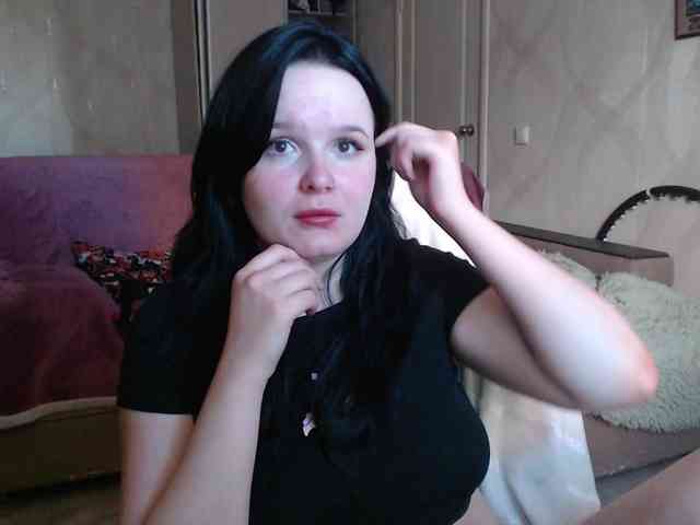 Lizzi-Peach webcam