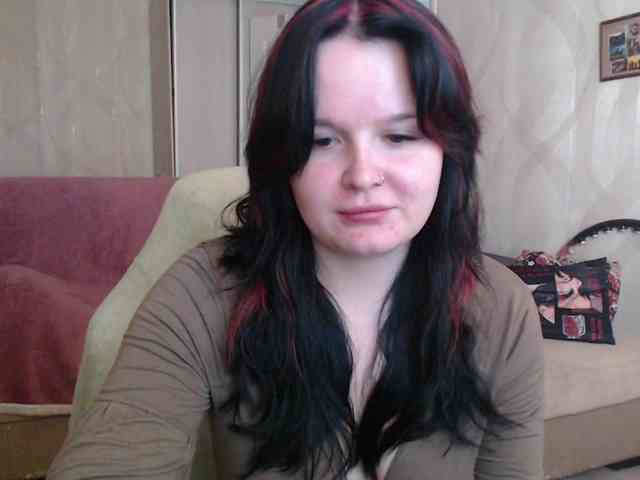 Lizzi-Peach webcam