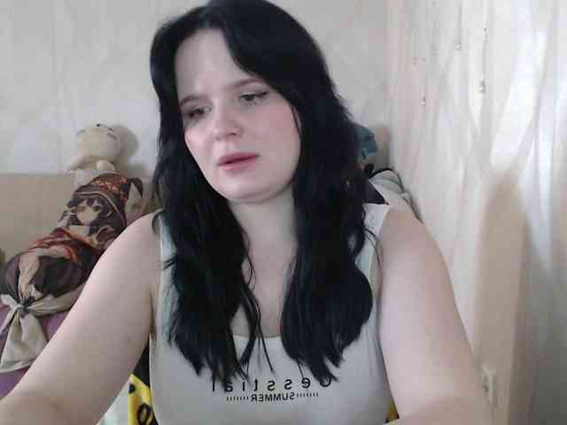 Lizzi-Peach webcam