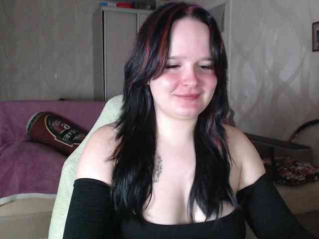 Lizzi-Peach webcam