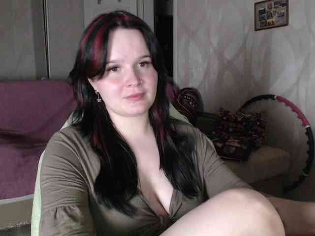 Lizzi-Peach webcam