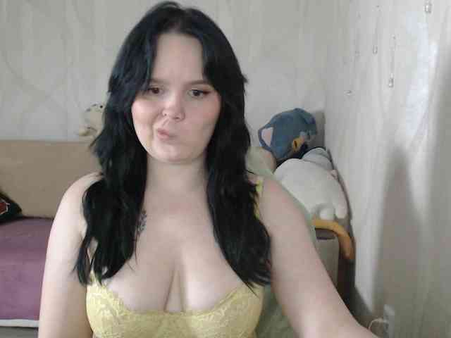 Lizzi-Peach Lizzi-Peach