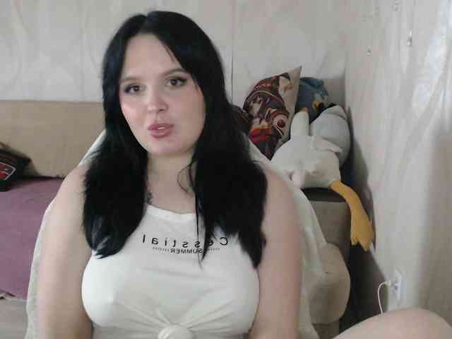 Lizzi-Peach webcam