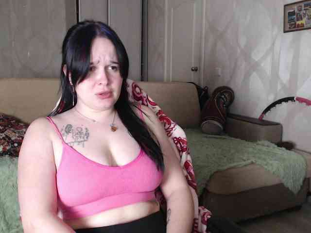 Lizzi-Peach webcam