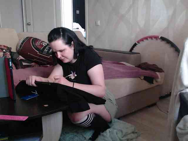 Lizzi-Peach webcam