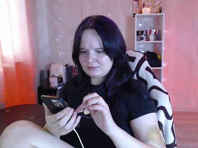 Lizzi-Peach webcam