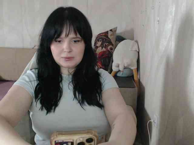 Lizzi-Peach webcam