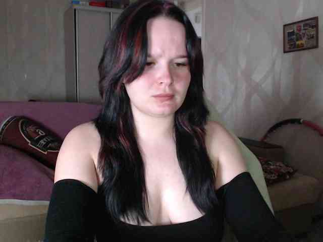 Lizzi-Peach webcam