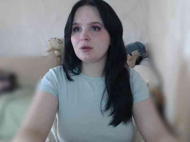 Lizzi-Peach webcam