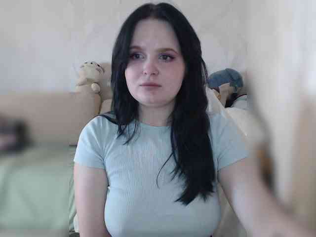 Lizzi-Peach webcam