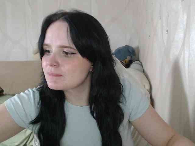 Lizzi-Peach webcam