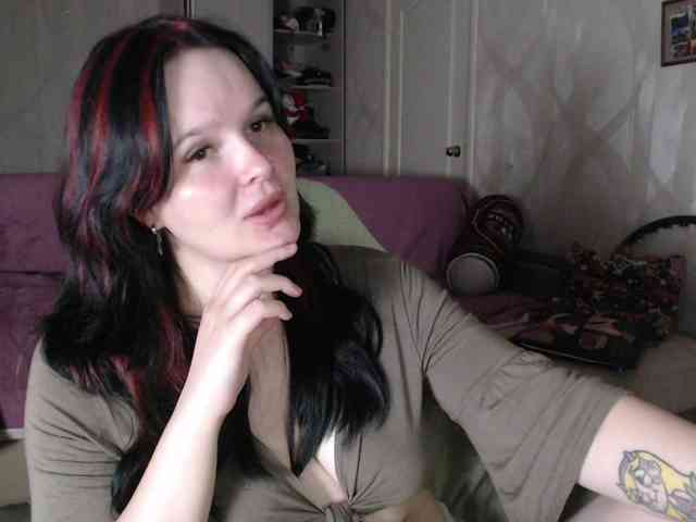 Lizzi-Peach webcam