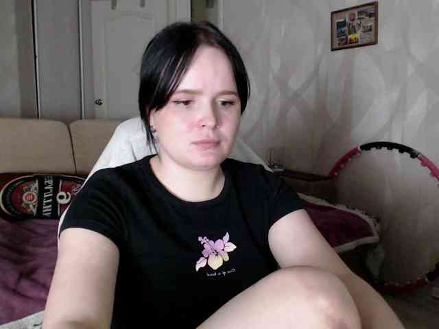 Lizzi-Peach webcam