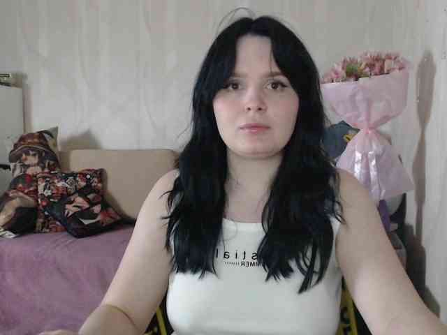 Lizzi-Peach webcam
