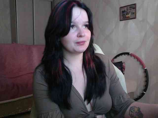 Lizzi-Peach webcam
