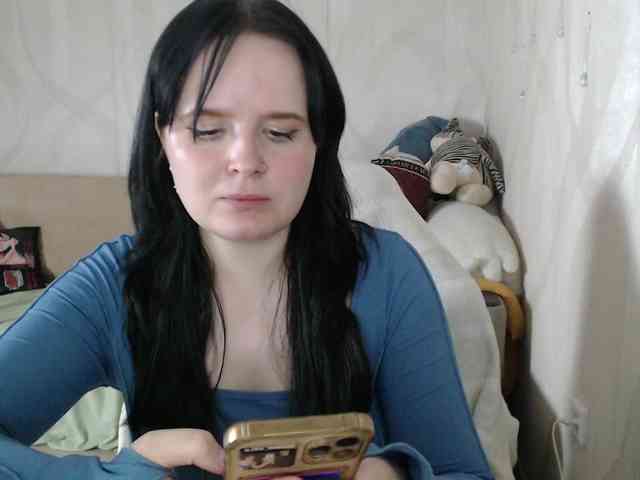 Lizzi-Peach webcam
