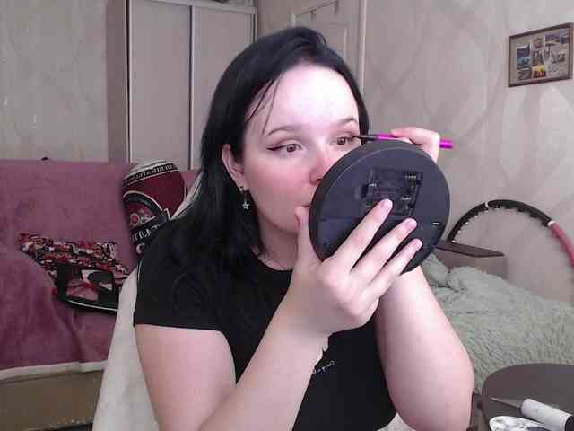 Lizzi-Peach webcam