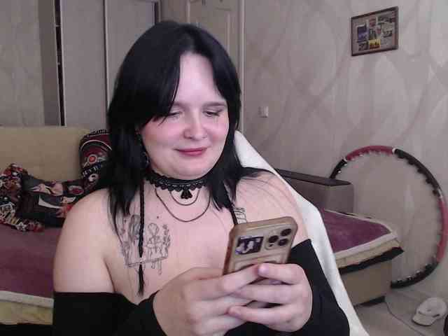 amateur webcam Lizzi-Peach