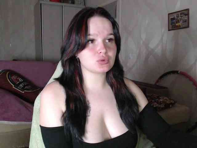 Lizzi-Peach webcam