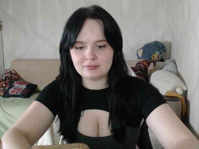 Lizzi-Peach webcam