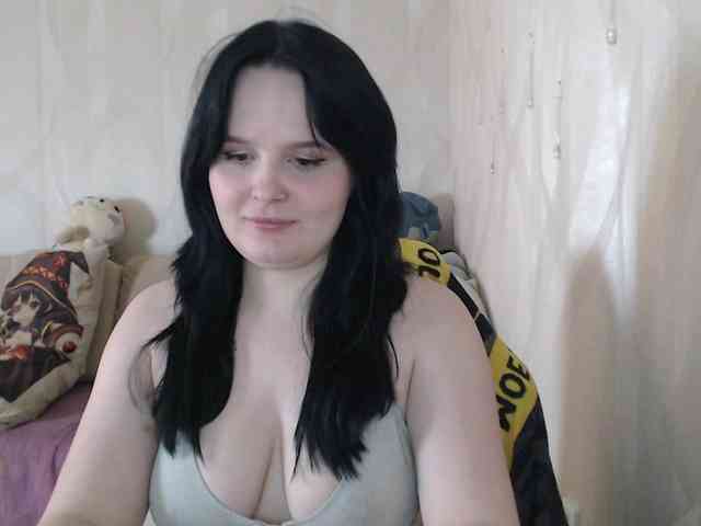 Lizzi-Peach webcam