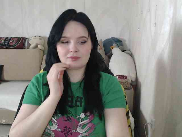 Lizzi-Peach webcam