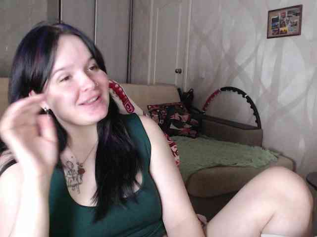 Lizzi-Peach webcam