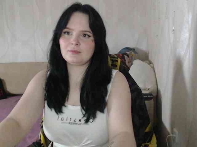 Lizzi-Peach webcam