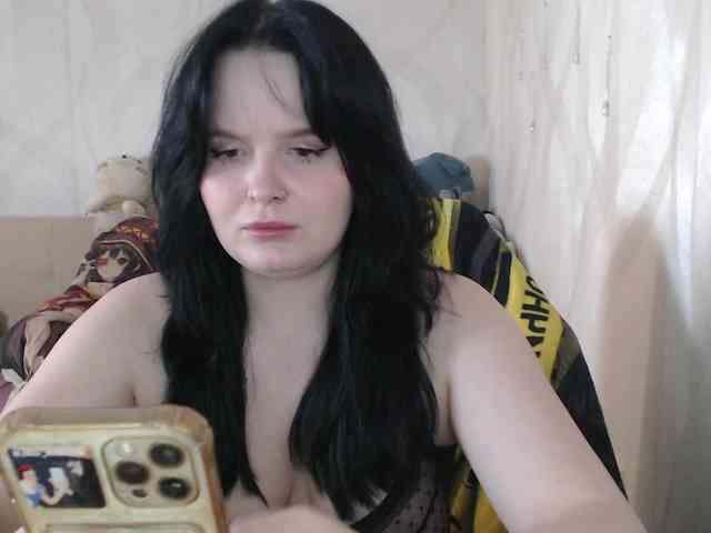 Lizzi-Peach webcam