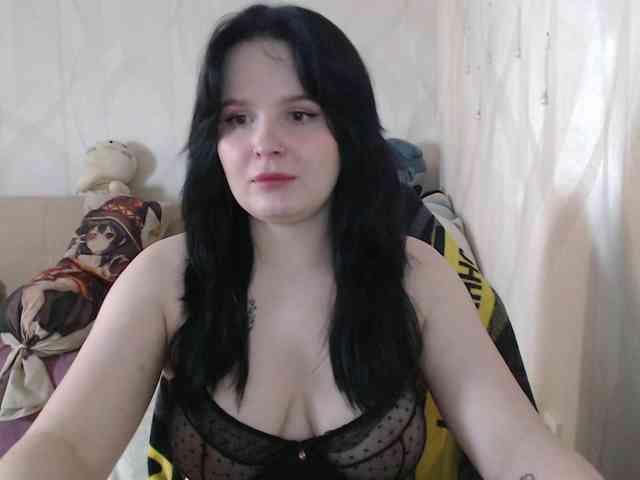 Lizzi-Peach webcam