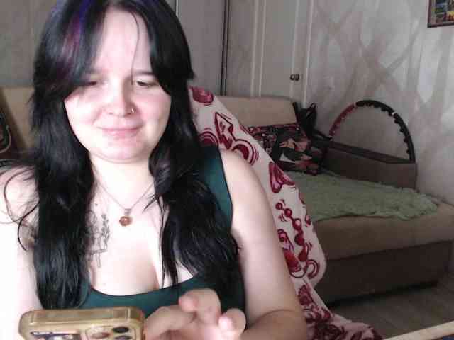 Lizzi-Peach webcam