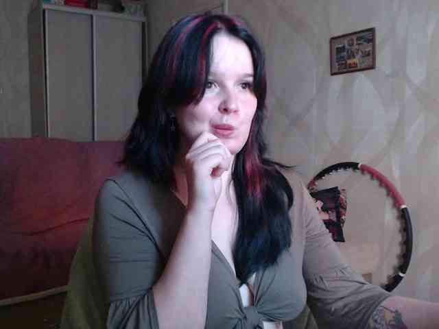 Lizzi-Peach webcam