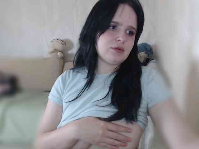 Lizzi-Peach webcam