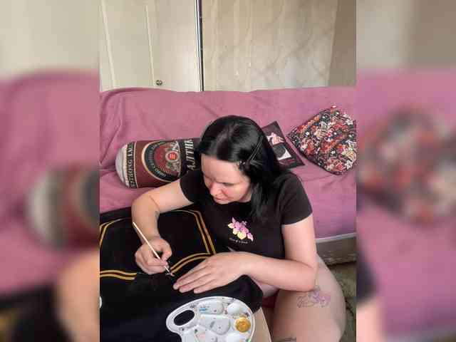 Lizzi-Peach webcam