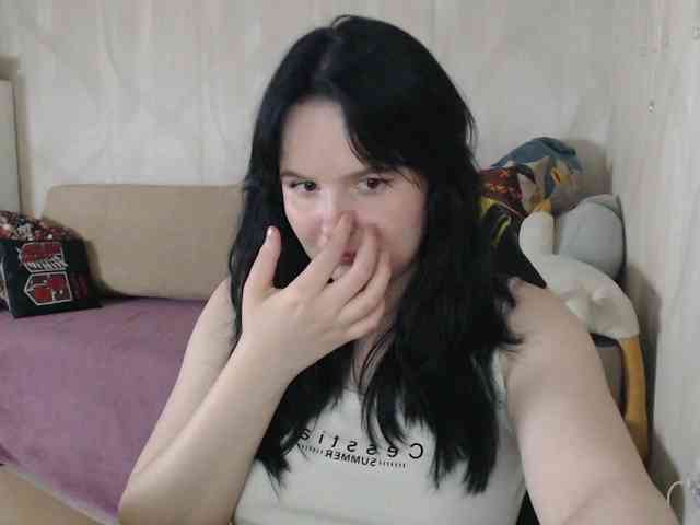 Lizzi-Peach webcam