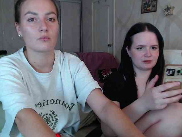 Lizzi-Peach webcam