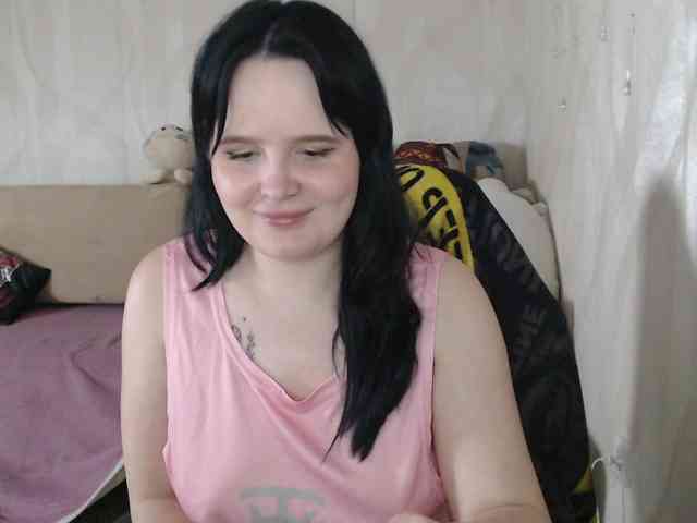 Lizzi-Peach webcam