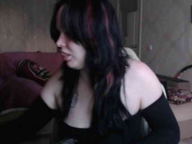 Lizzi-Peach webcam